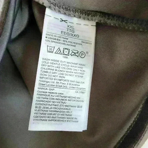 GAP Women's Long Sleeve Gray Silver Velvet Top XXL Fall Winter Casual Holidays - Picture 6 of 6